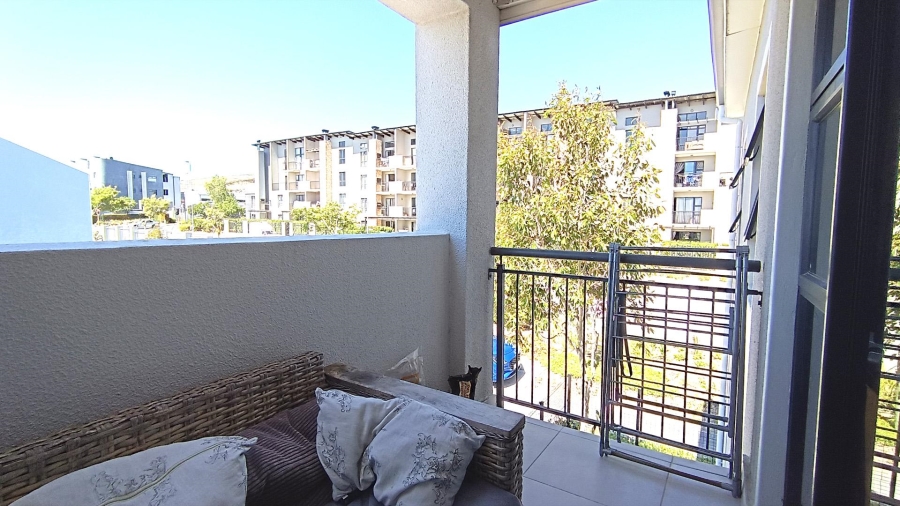 2 Bedroom Property for Sale in Burgundy Estate Western Cape
